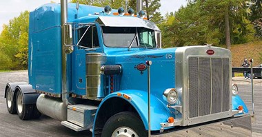 The Peterbilt 359 Has A Long History And A Bright Future