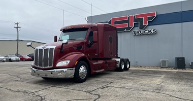 Buying Peterbilt 579? Here's What You Need to Know